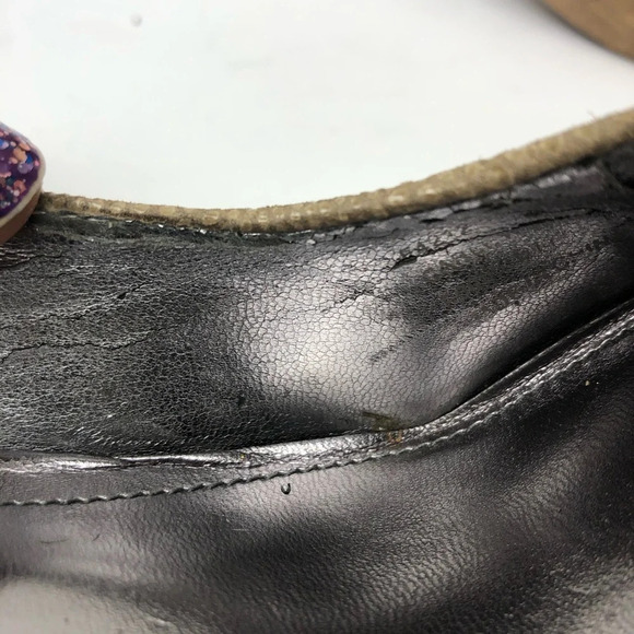 Calvin Klein | Carlly Tan Snakeskin Stacked Heels - Picture 7 of 7